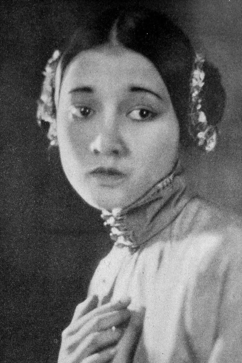 Laska Winter profile