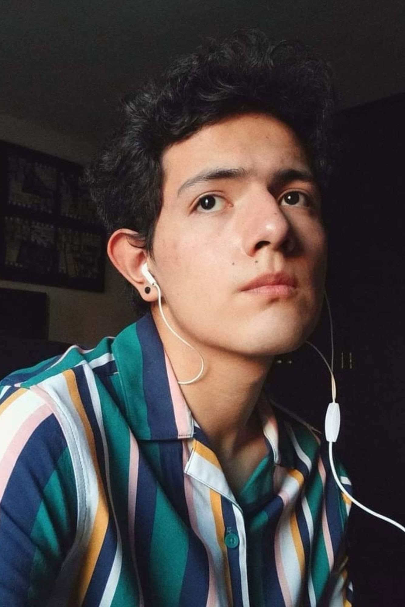 Rodrigo Cruz profile