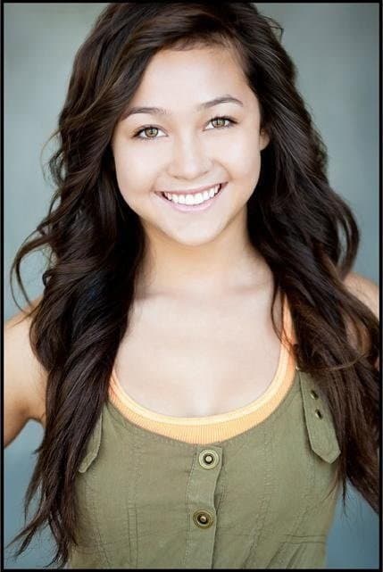 Chelsea Mae Leung profile