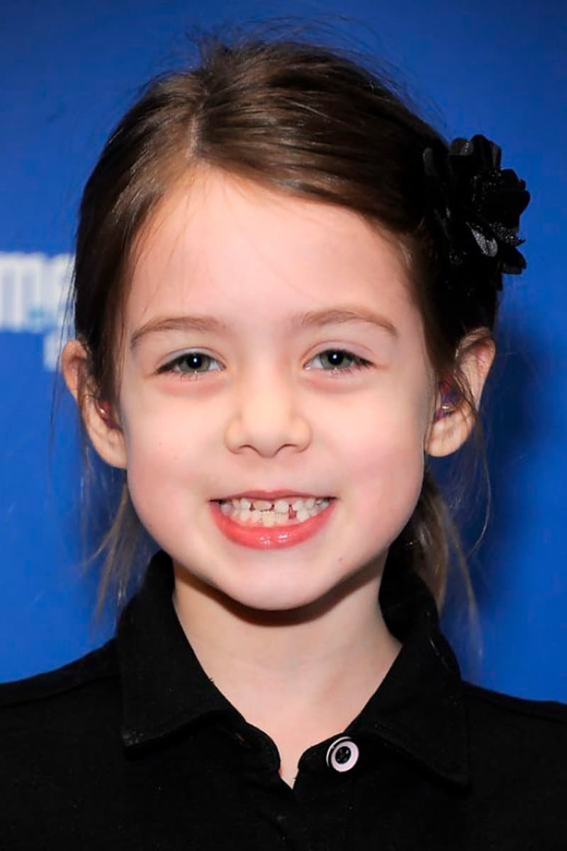 Tova Stewart profile