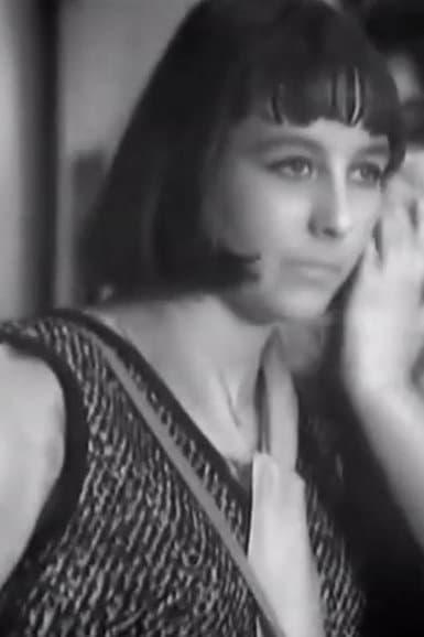 Heather Lyons profile