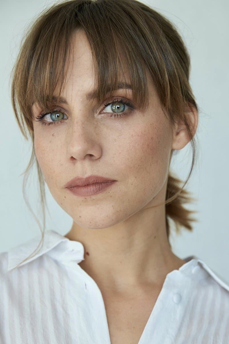 Aura Garrido profile