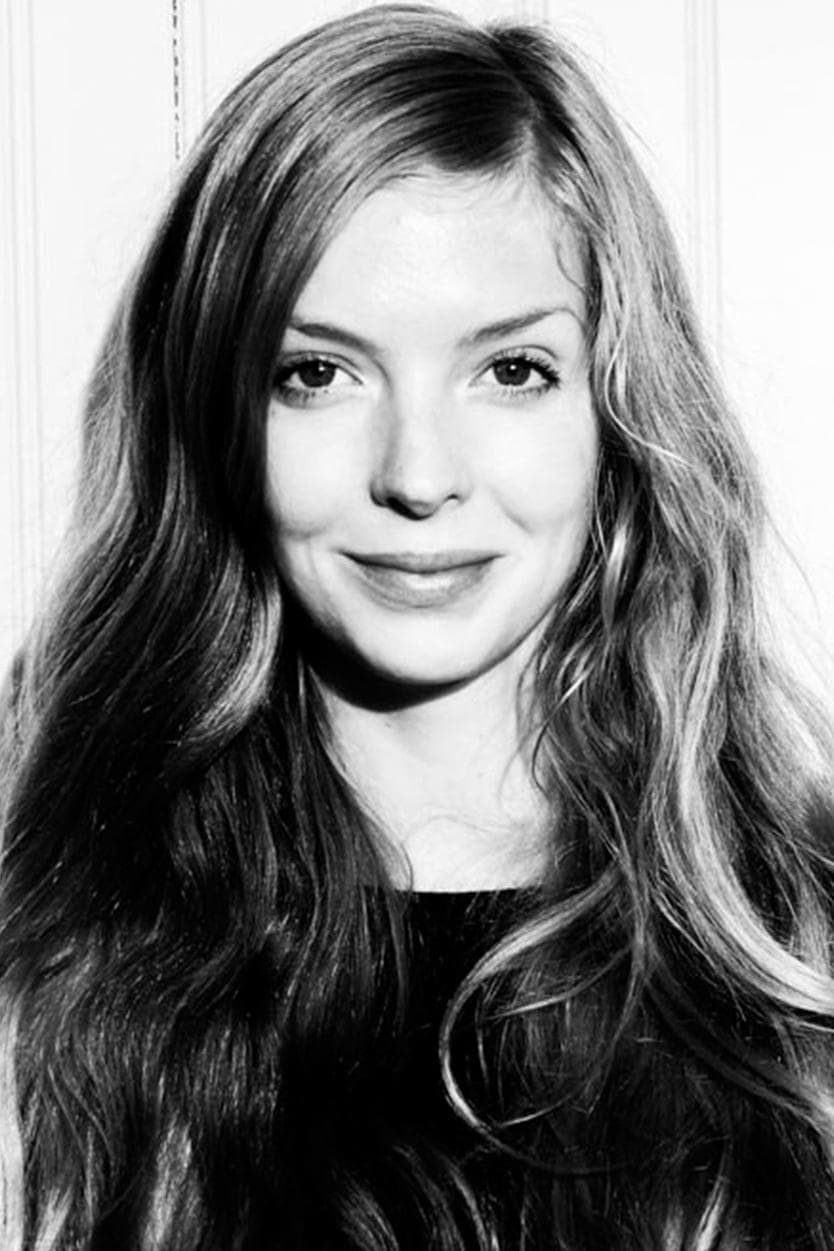 Pheline Roggan profile