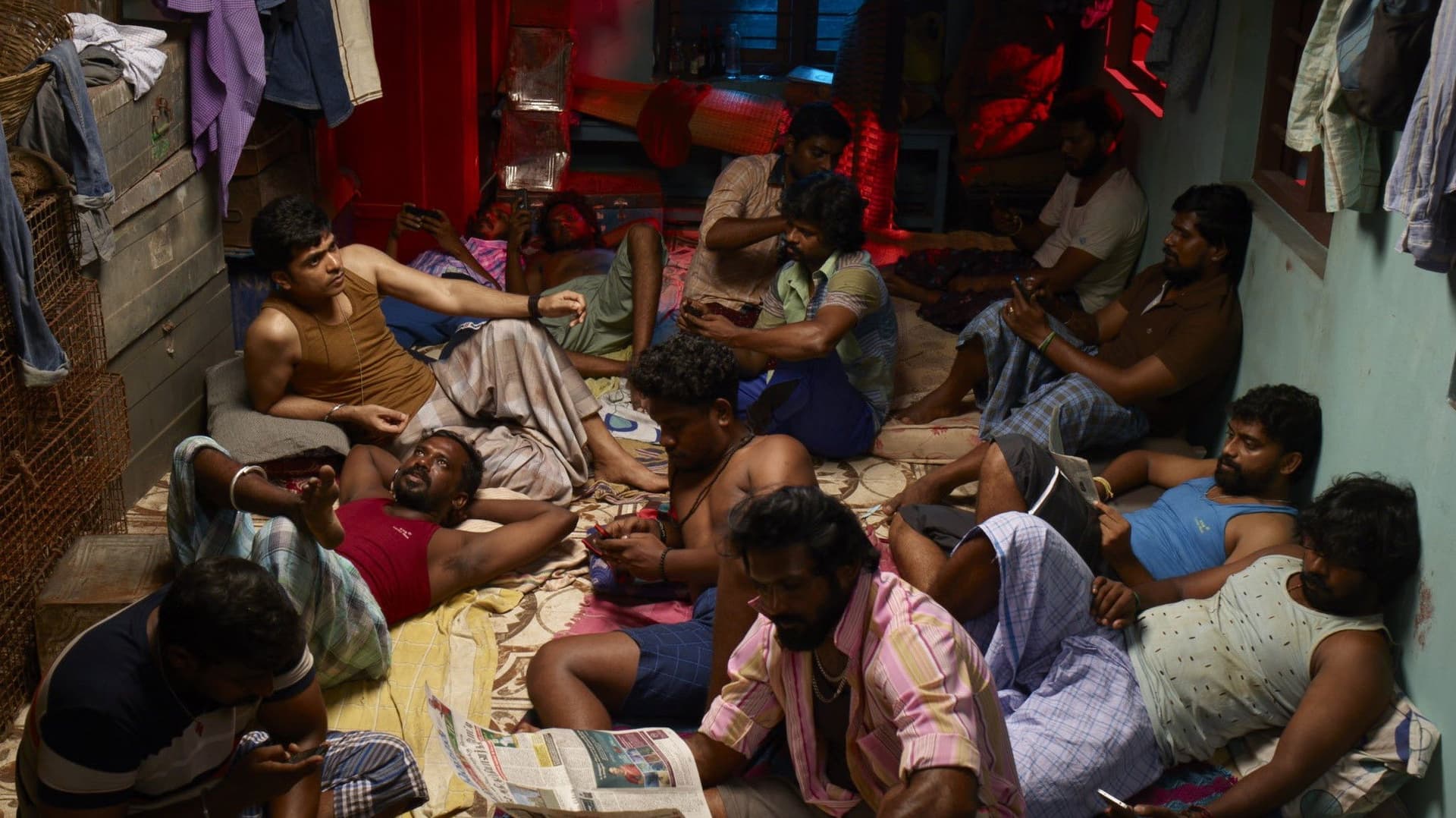 Vendhu Thanindhathu Kaadu backdrop