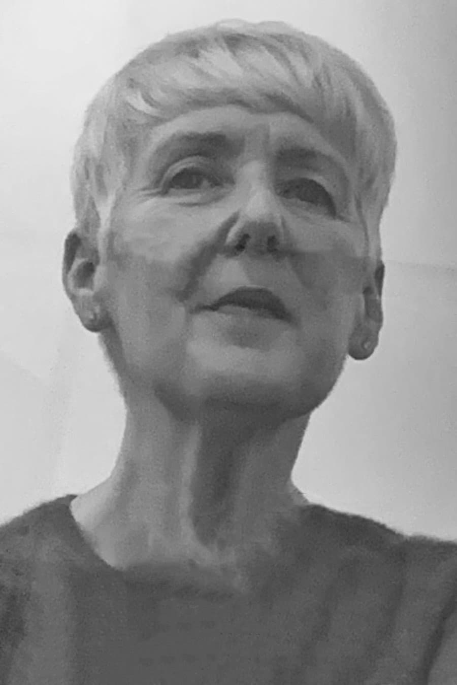 Anthea Benton profile