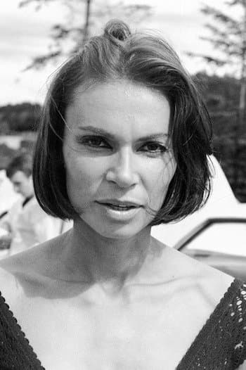 Monique Mercure profile