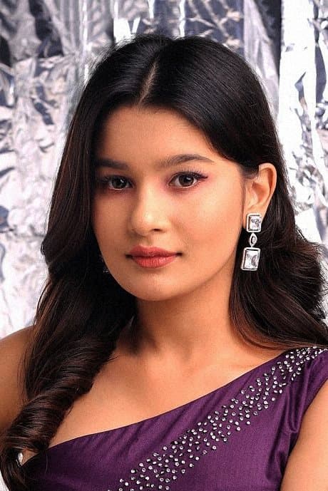 Yuvina Parthavi profile