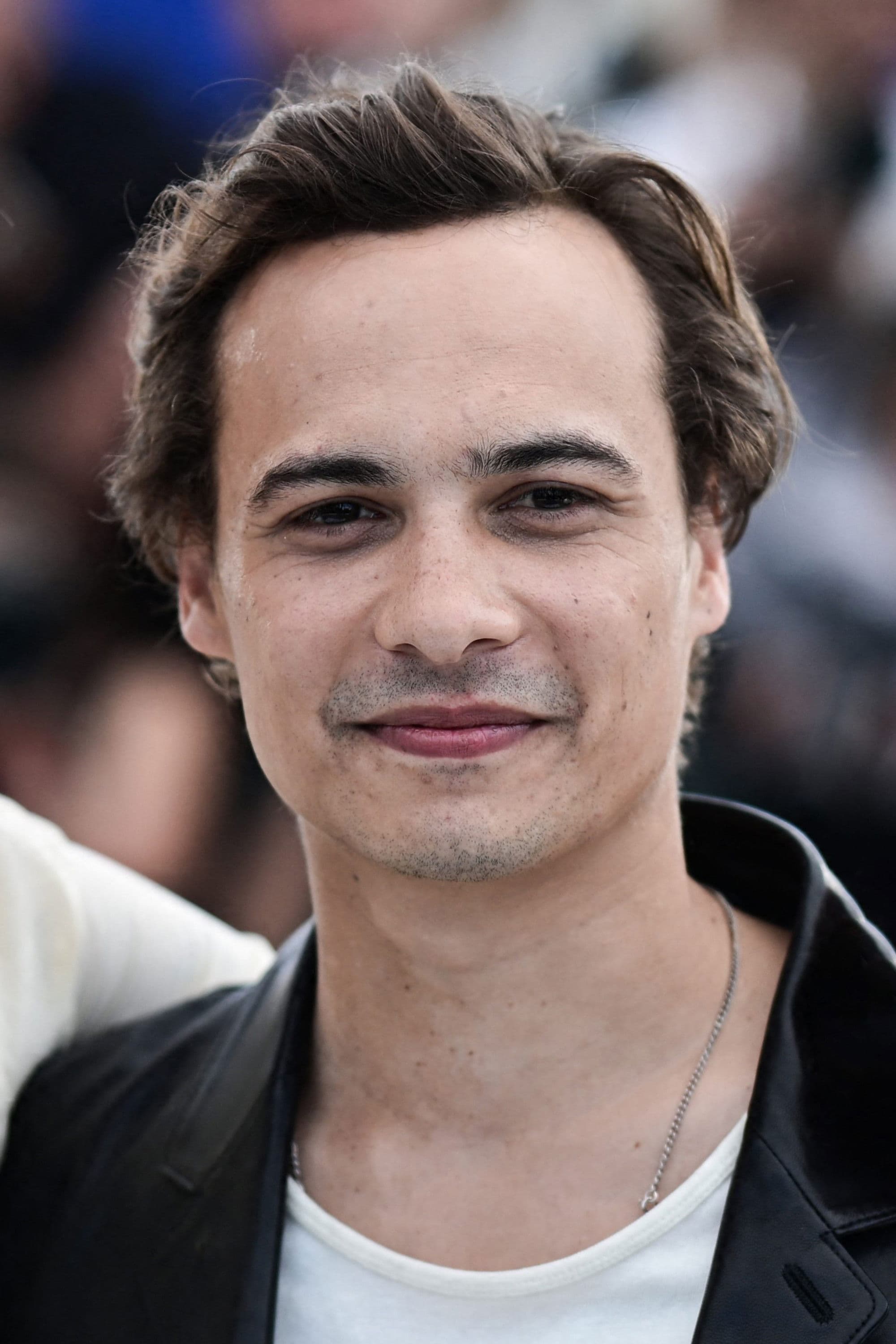 Frank Dillane profile