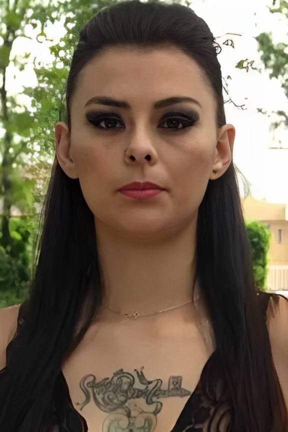 Fernanda Cuadra profile