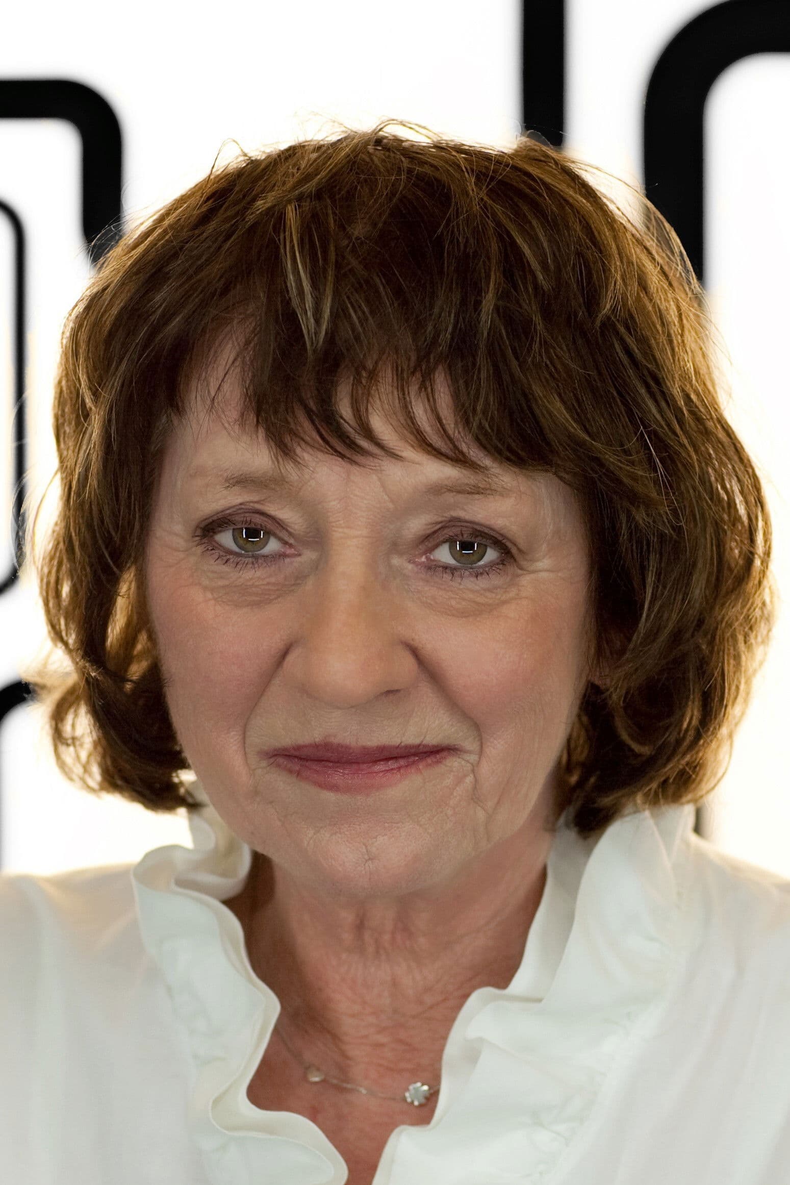 Celia Nufaar profile