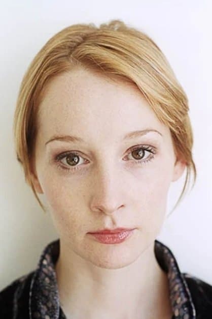 Emma Lowndes profile