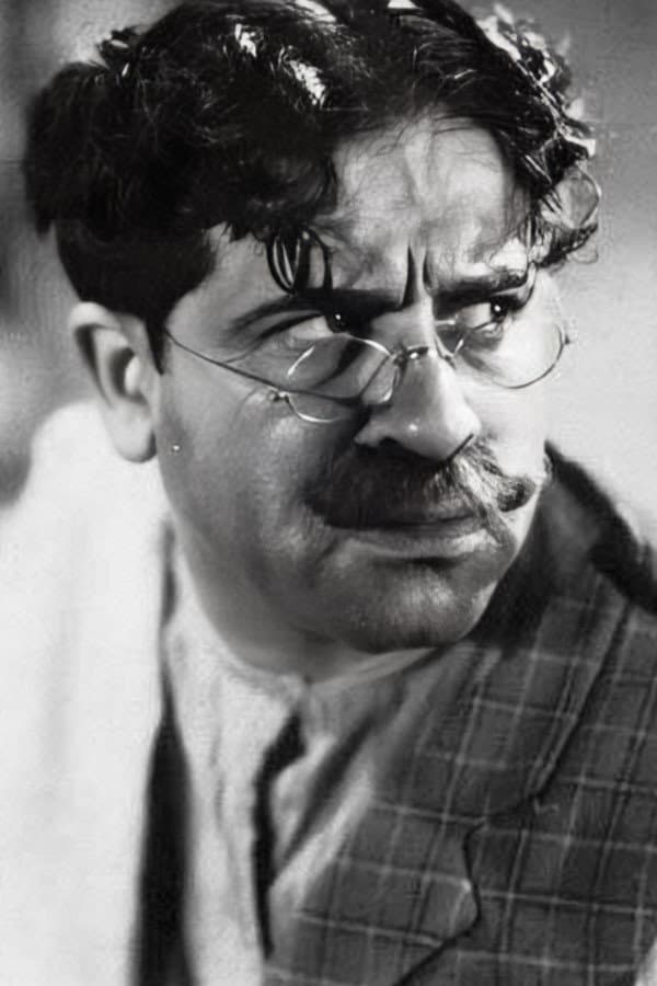 Tomás Simari profile