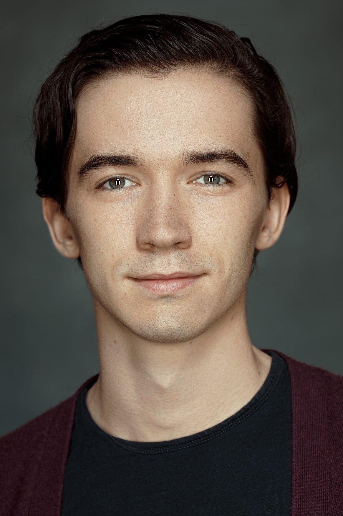 Liam Aiken profile