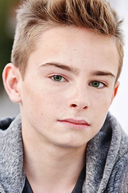 Christopher Bones profile