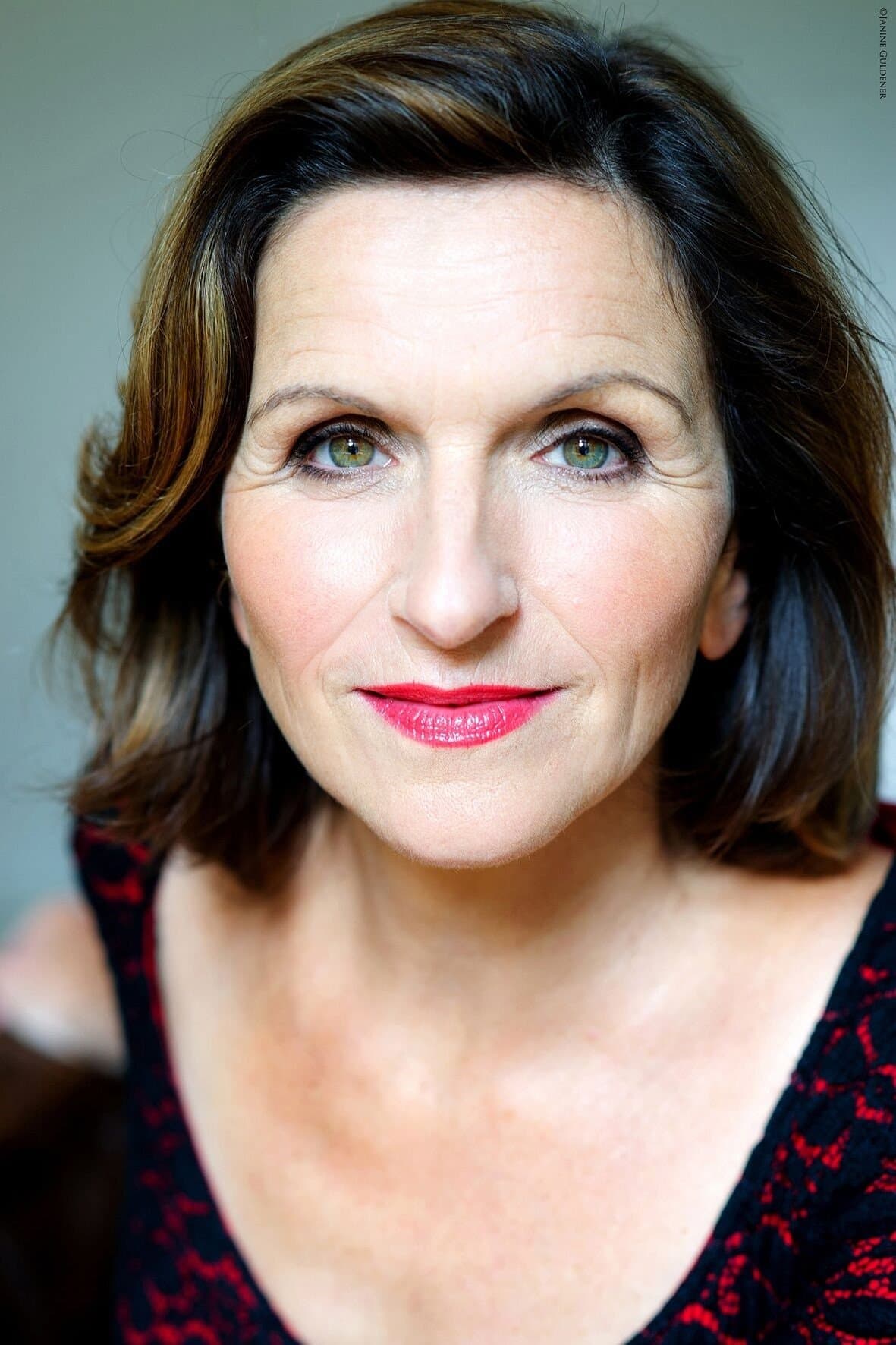 Eva Mannschott profile