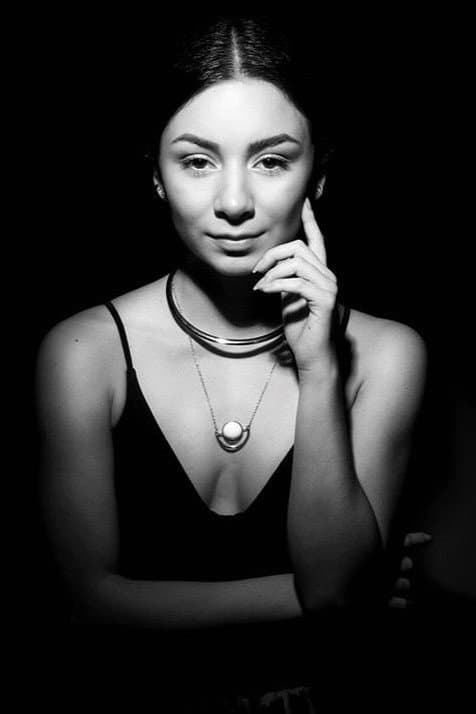 Giovanna Melo profile