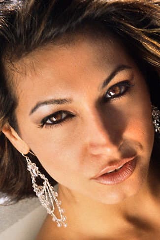 Angela Taylor profile