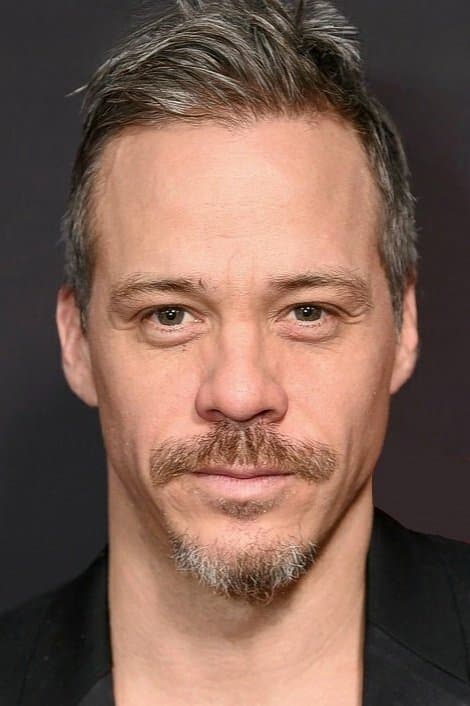 Michael Raymond-James profile