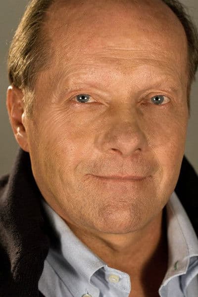 Robert Kostyra profile