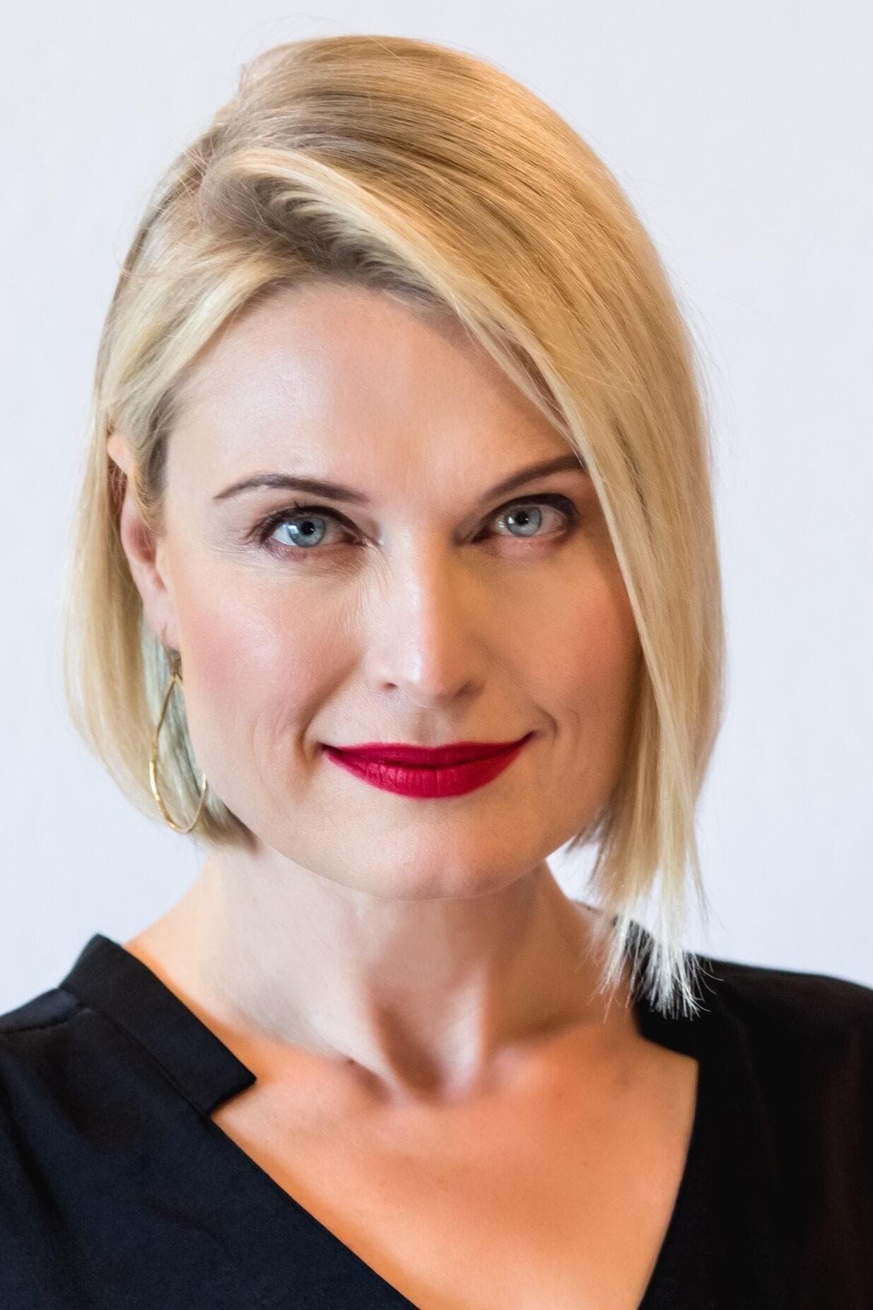 Tosca Musk profile