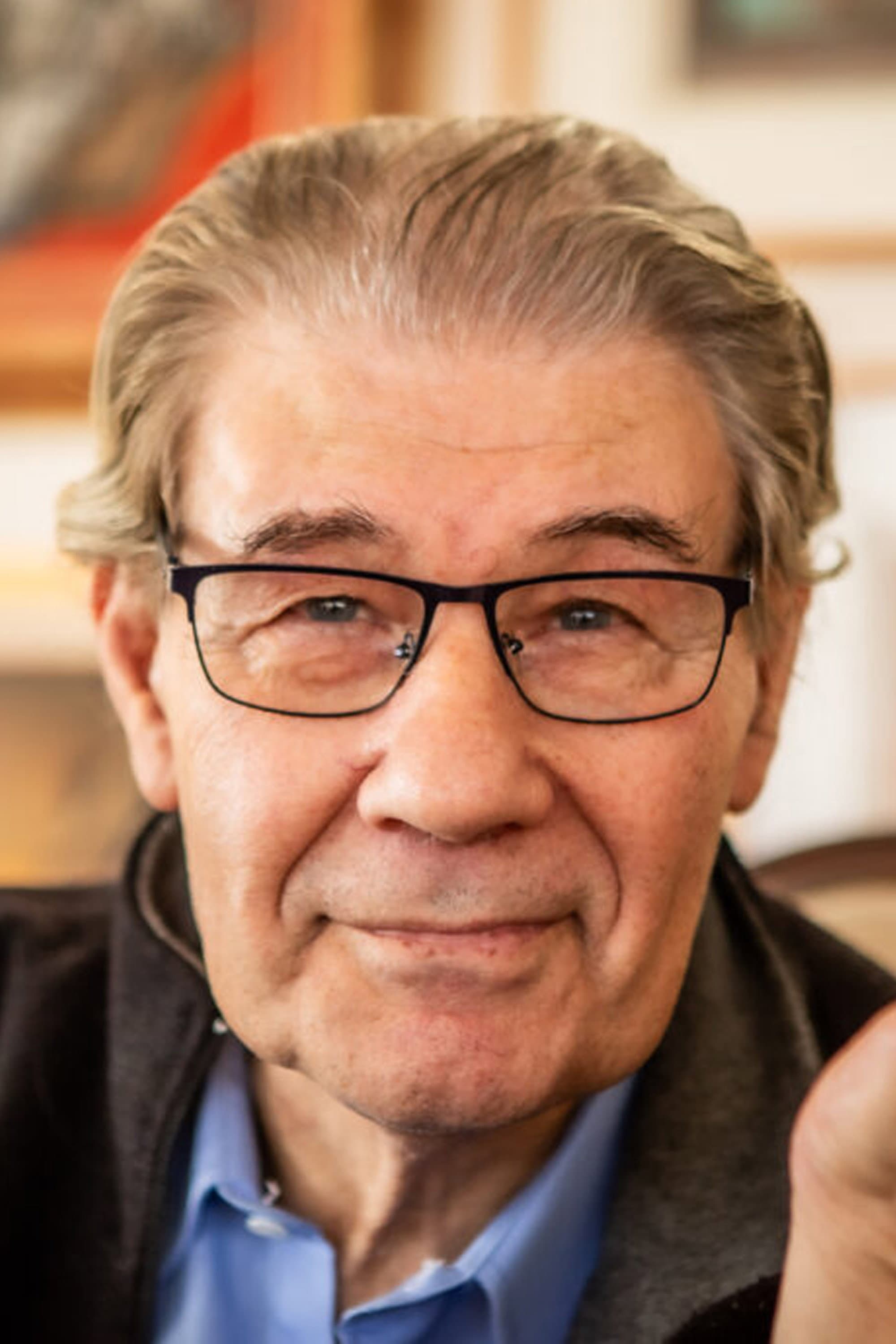 Víctor Hugo Morales profile