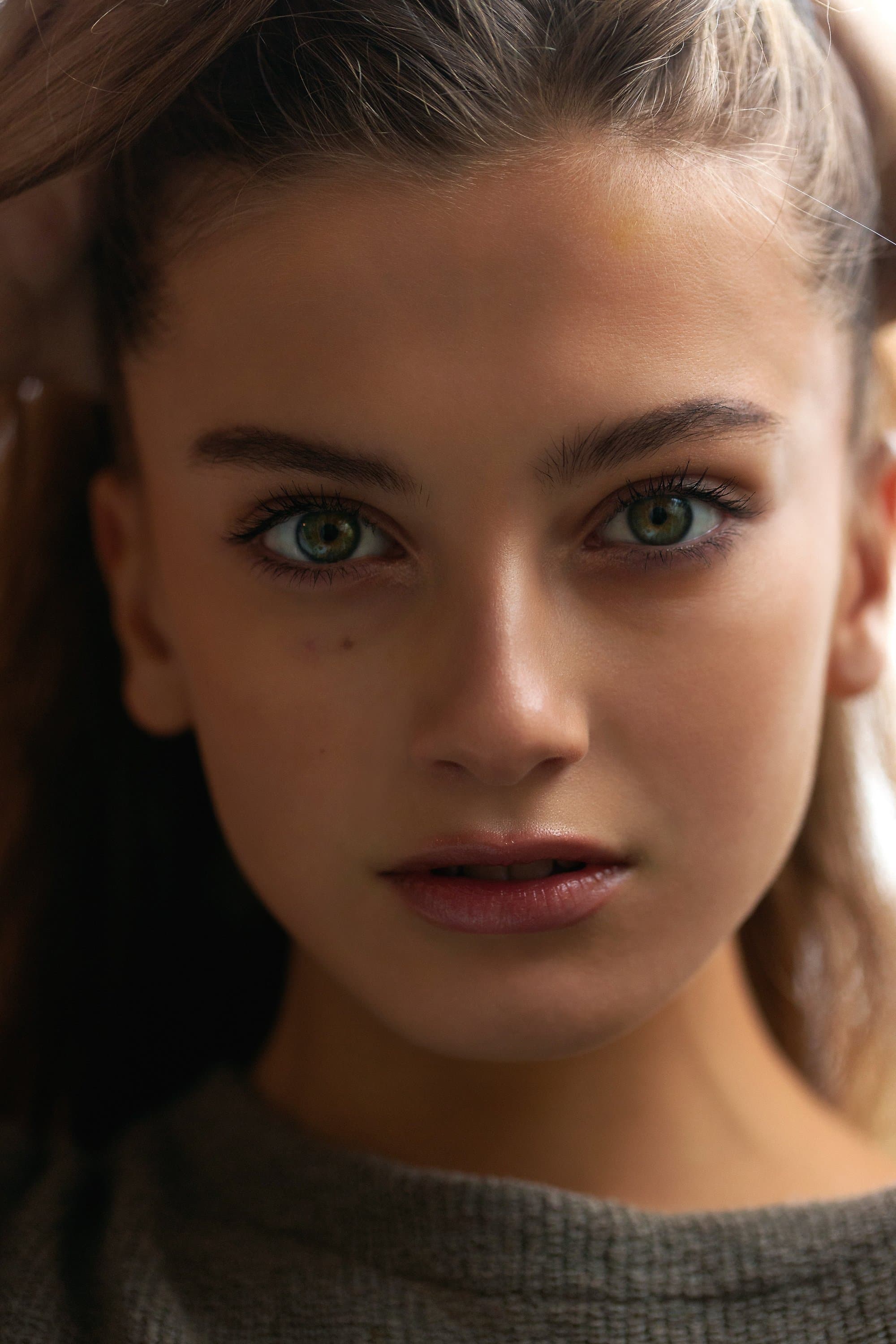 Zoë Pastelle Holthuizen profile