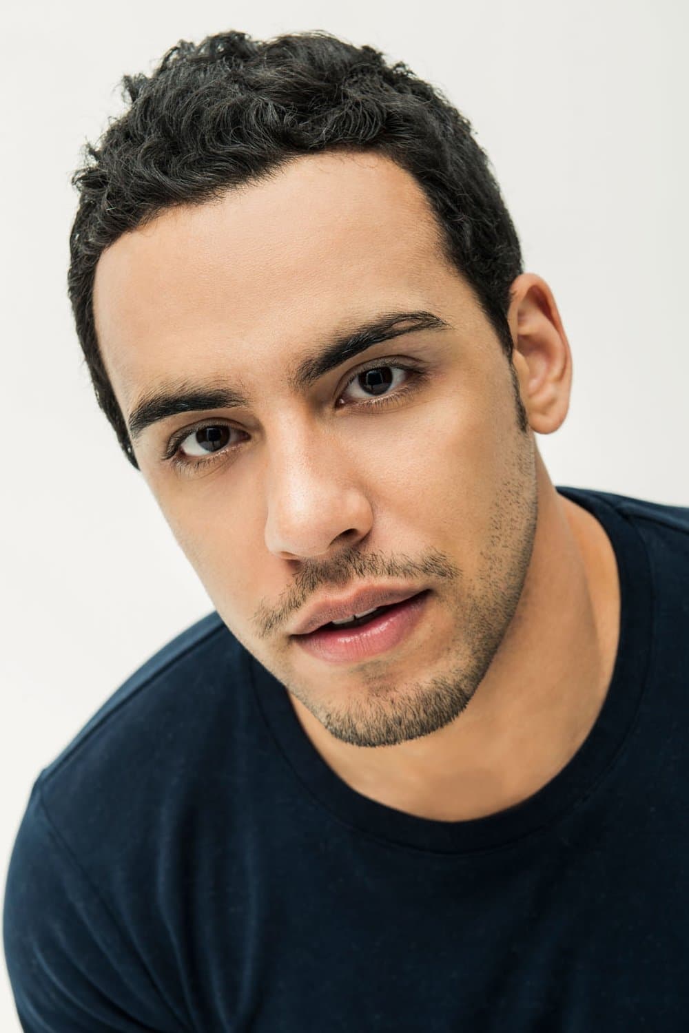Victor Rasuk profile