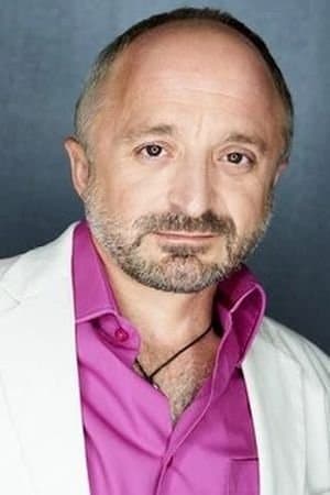 Richard Howland profile