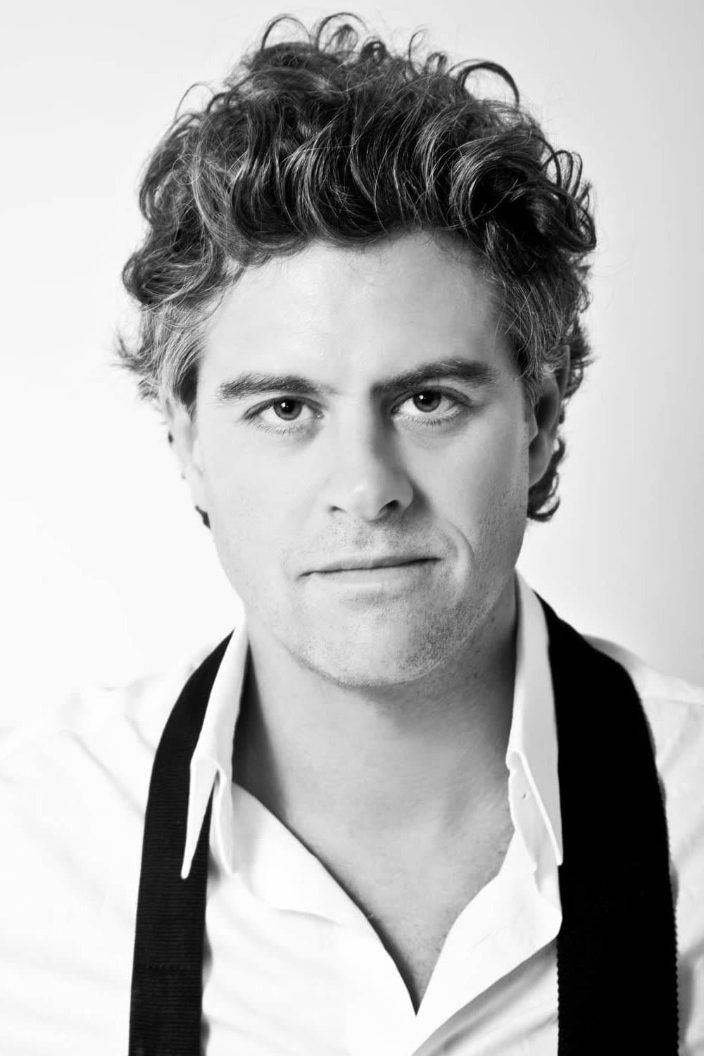 Mike Amigorena profile