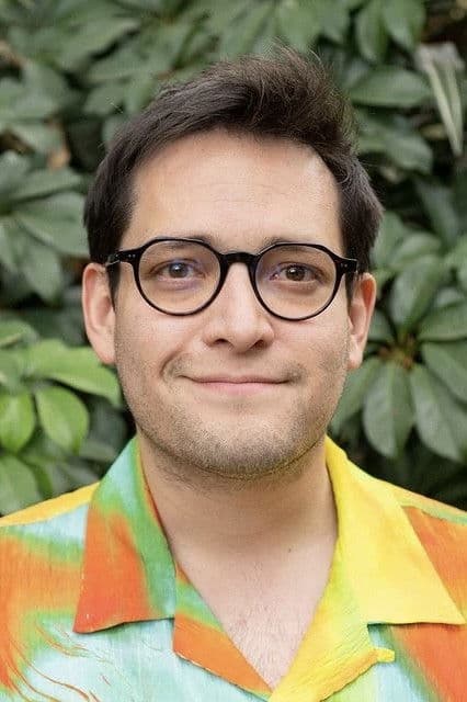 Arturo Ambriz profile