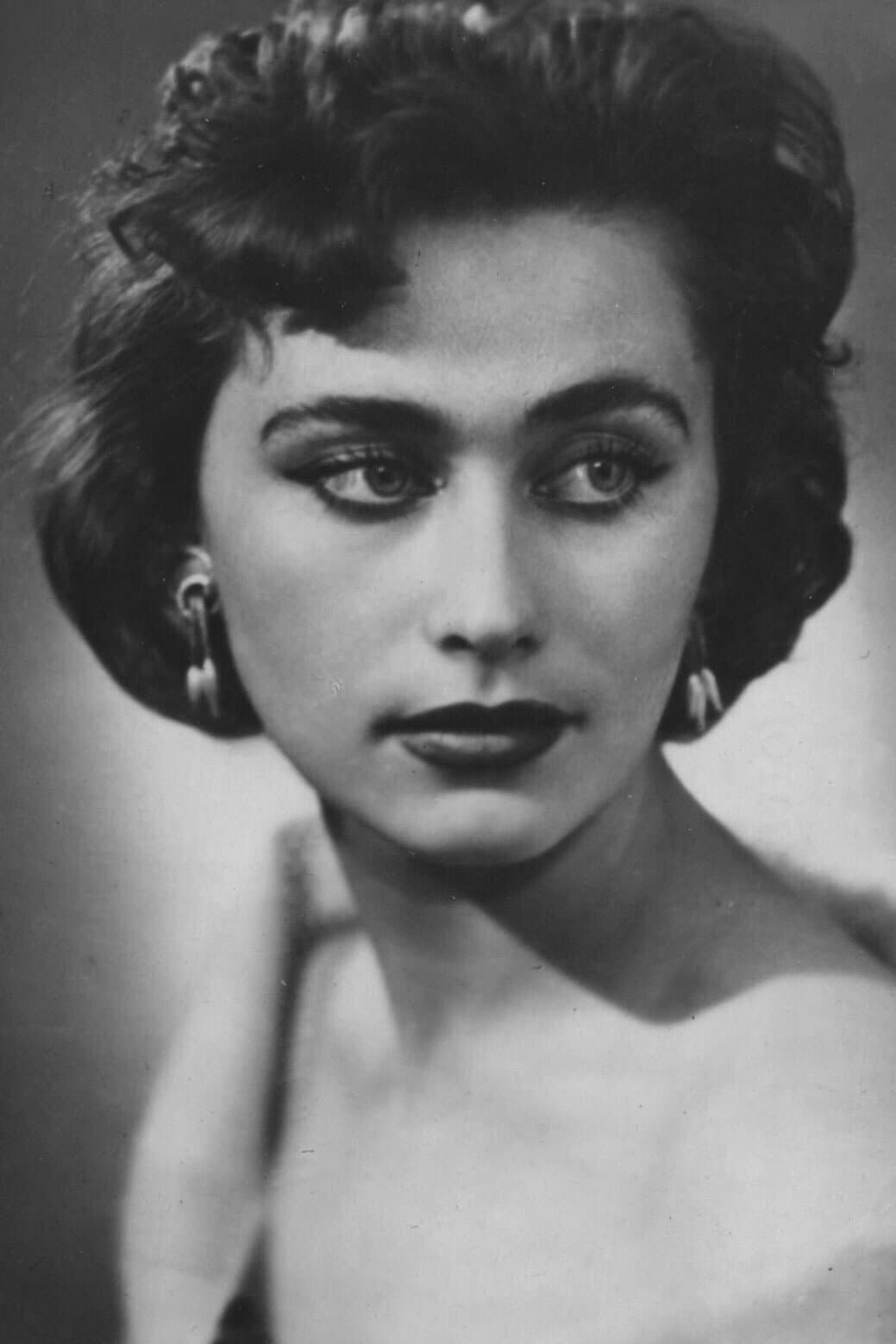 Maya Menglet profile