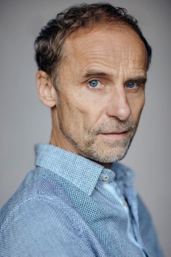 Jan Georg Schütte profile