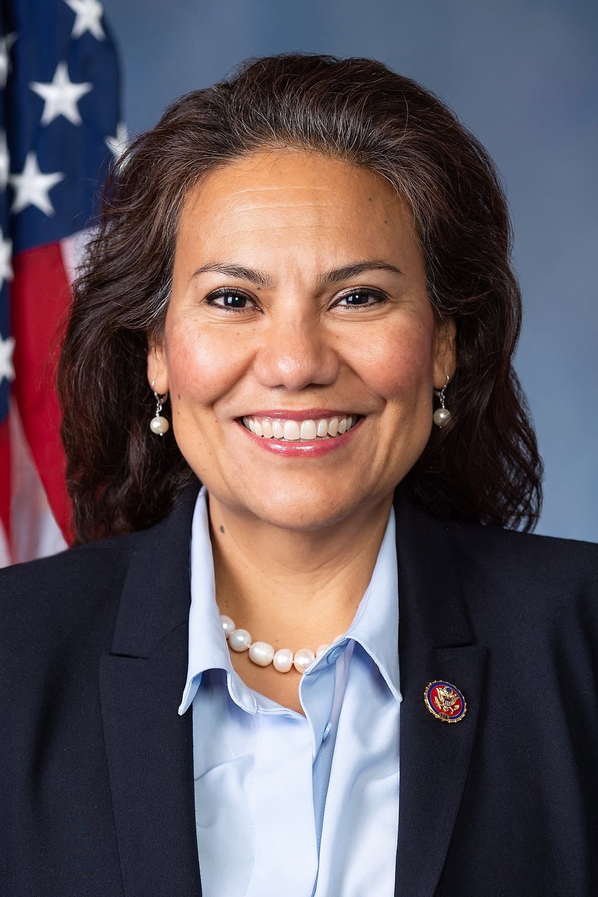 Veronica Escobar profile