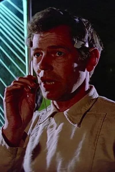 Burnell Tucker profile