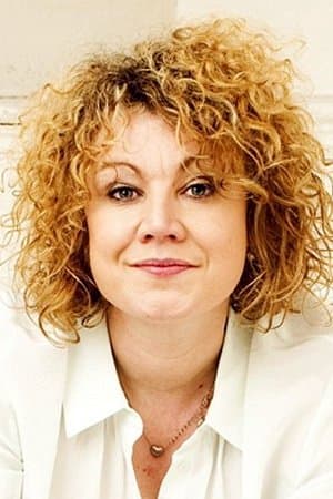 Emily Lloyd profile