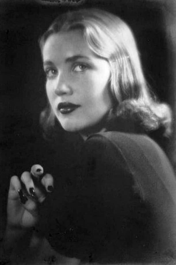 Edith Bouvier Beale profile