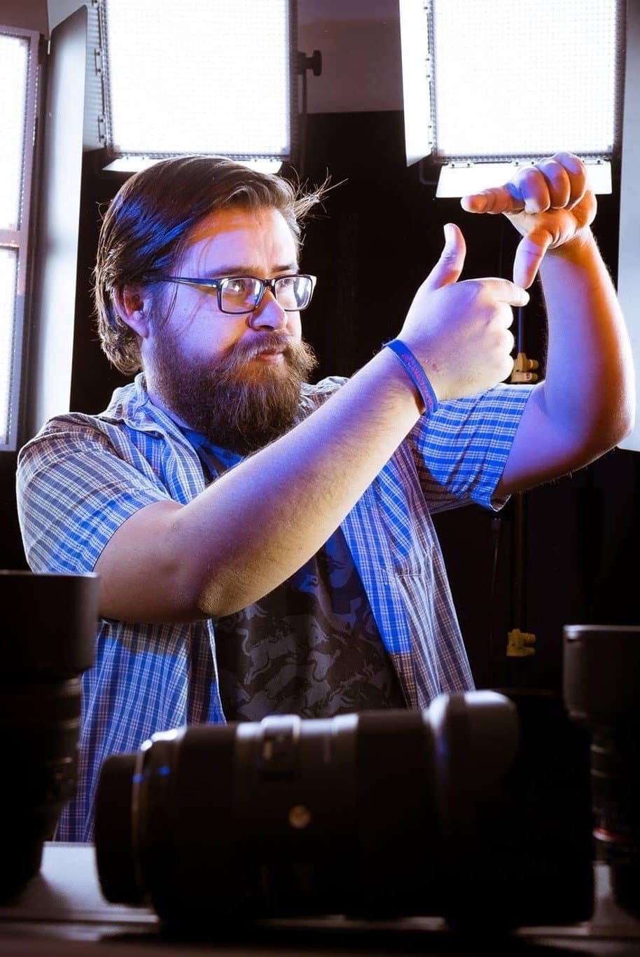 Alfredo Álvarez profile