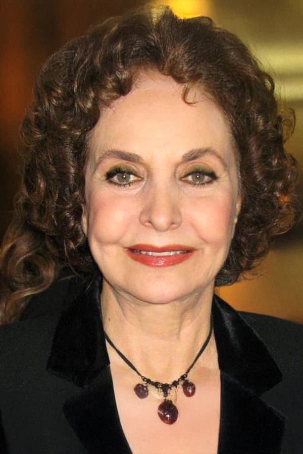 Ayten Gökçer profile