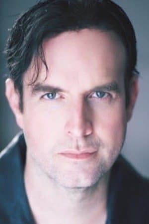 Guillermo Valedón profile