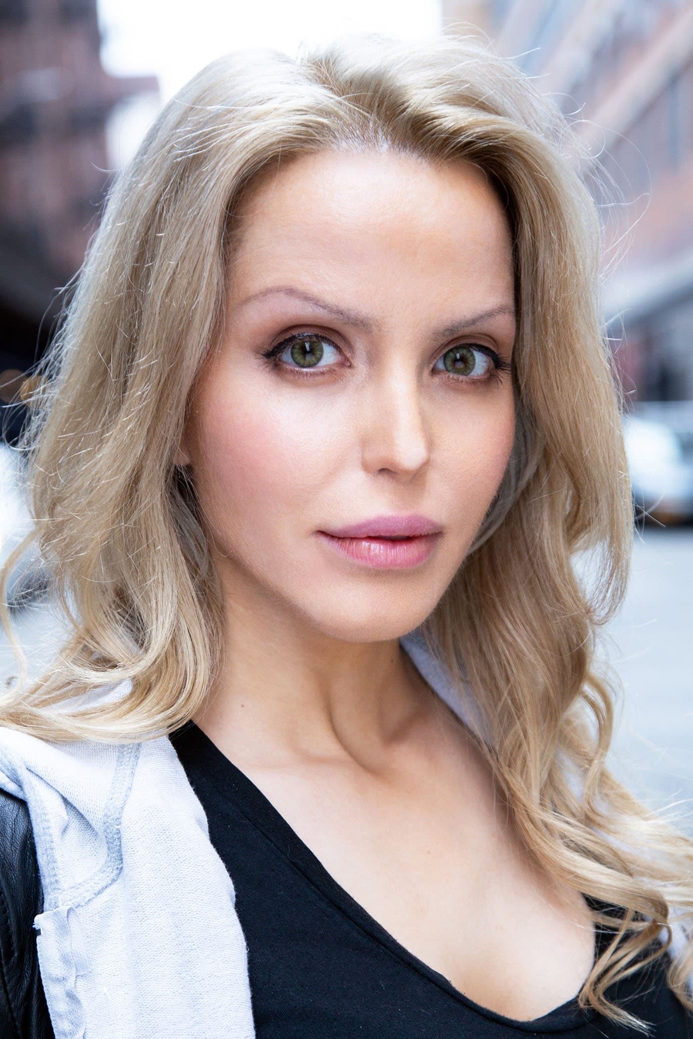 Julianne Michelle profile