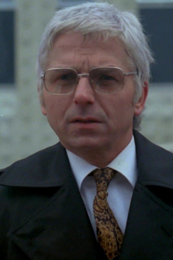 Bernard Papineau profile