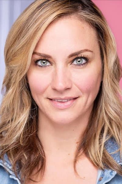 Liz DeCoudres profile