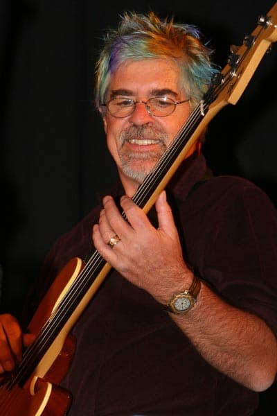 Glenn Cornick profile