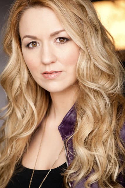 Nina Fischer profile