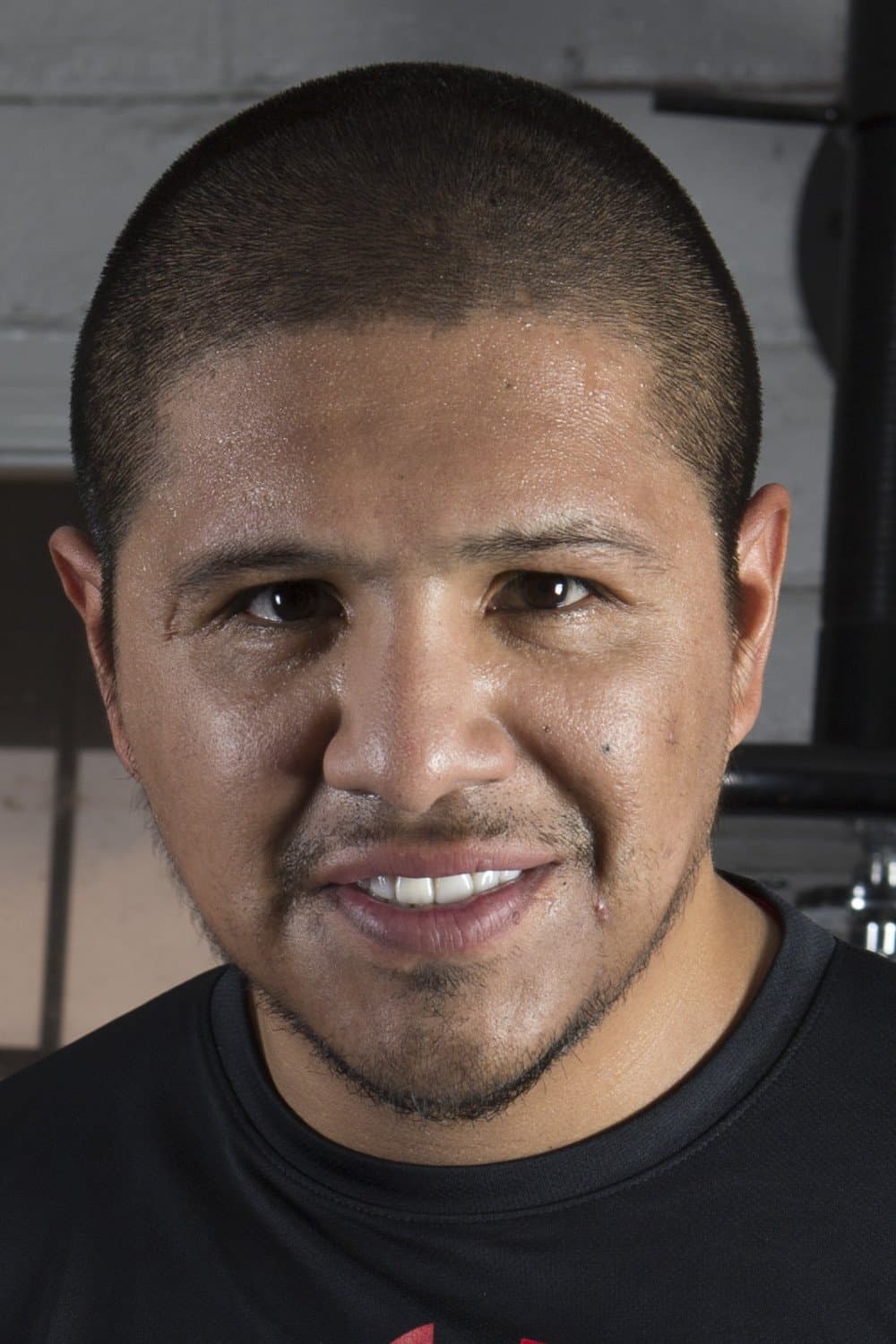 Fernando Vargas profile