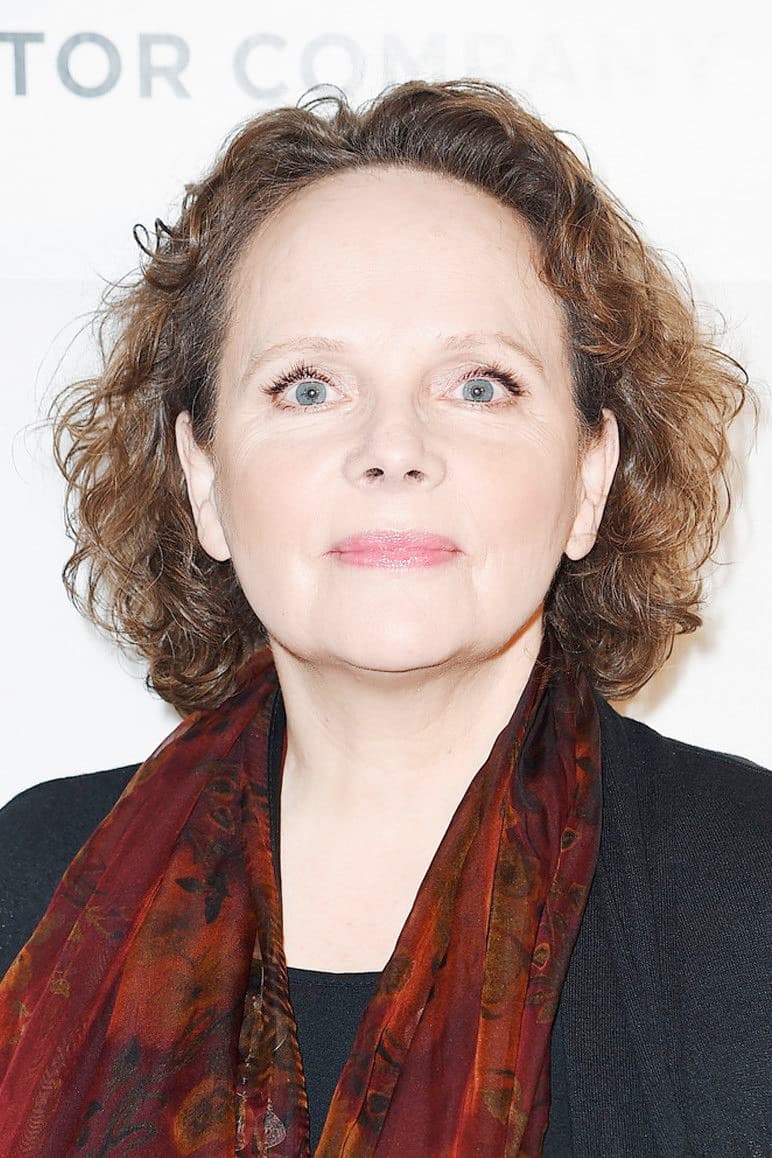 Maryann Plunkett profile