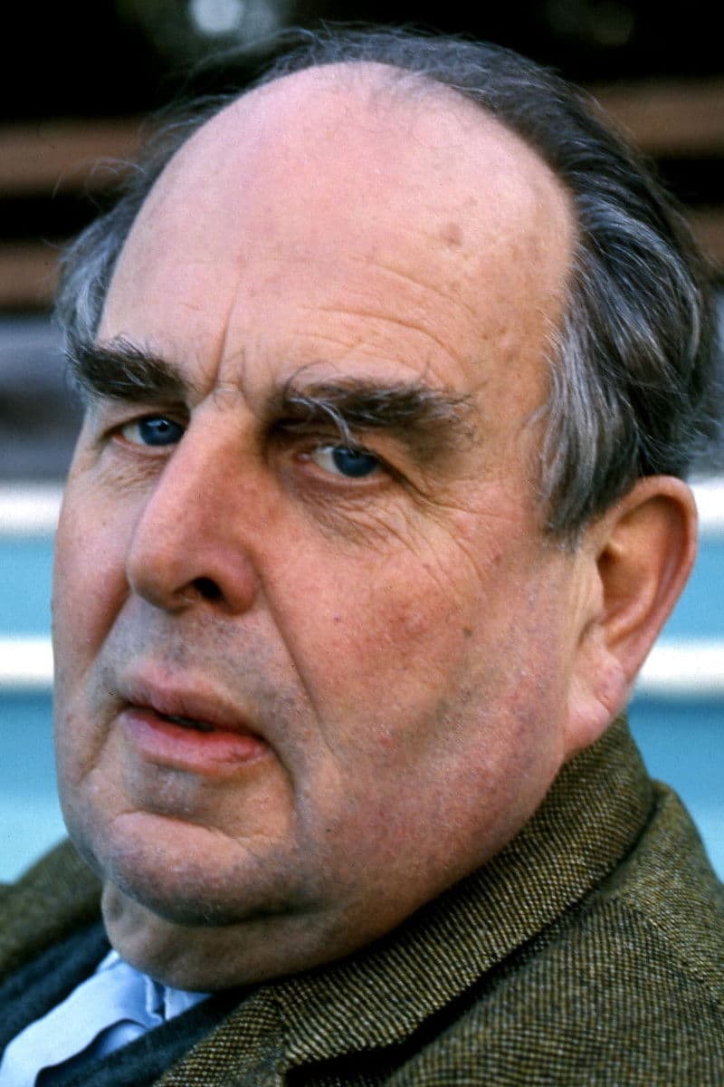 Robert Morley profile