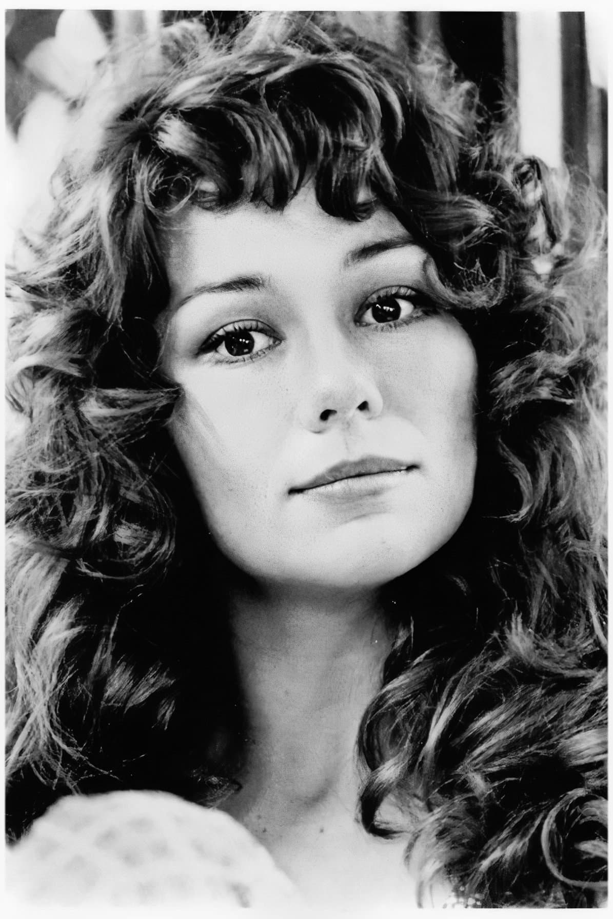 Indira Stefanianna profile