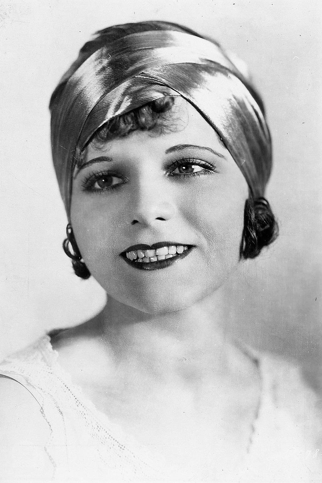 Vera Reynolds profile