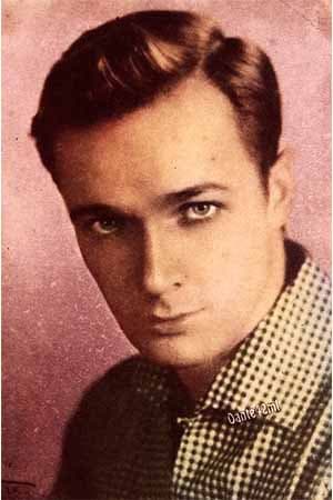 Gastón Santos profile